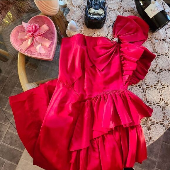 Vintage 90s Cherry one Shoulder Red Party Dress with Side Ruffle and Bow Vday - Picture 9 of 10